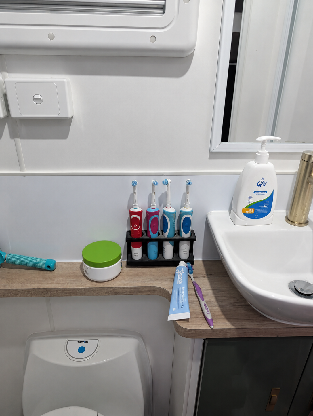 Oral-B Electric Toothbrush Holder – Stick-On for Caravans