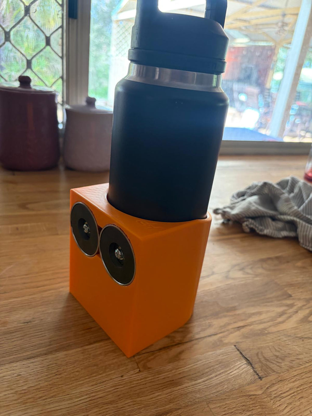 3D Printed Magnetic Yeti Holder